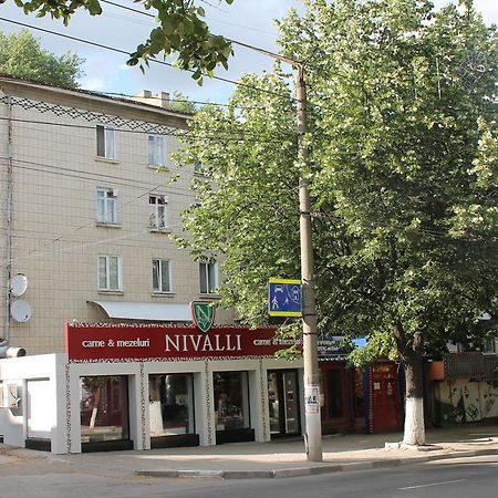 Studio On Main Street 巴尔蒂 外观 照片