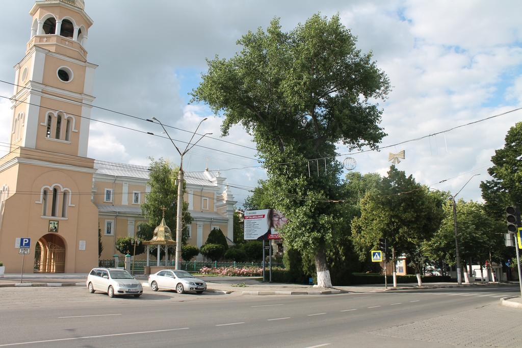 Studio On Main Street 巴尔蒂 外观 照片